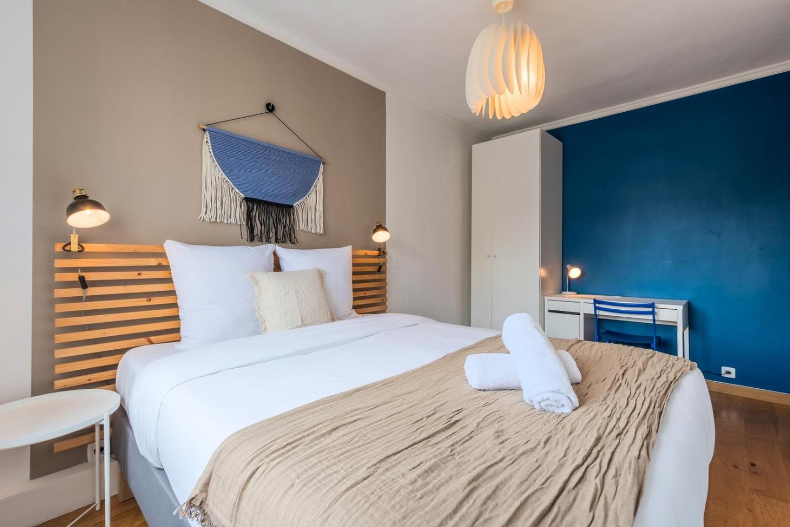 3 Chambres, Centre-ville Avec Parking Appartement *