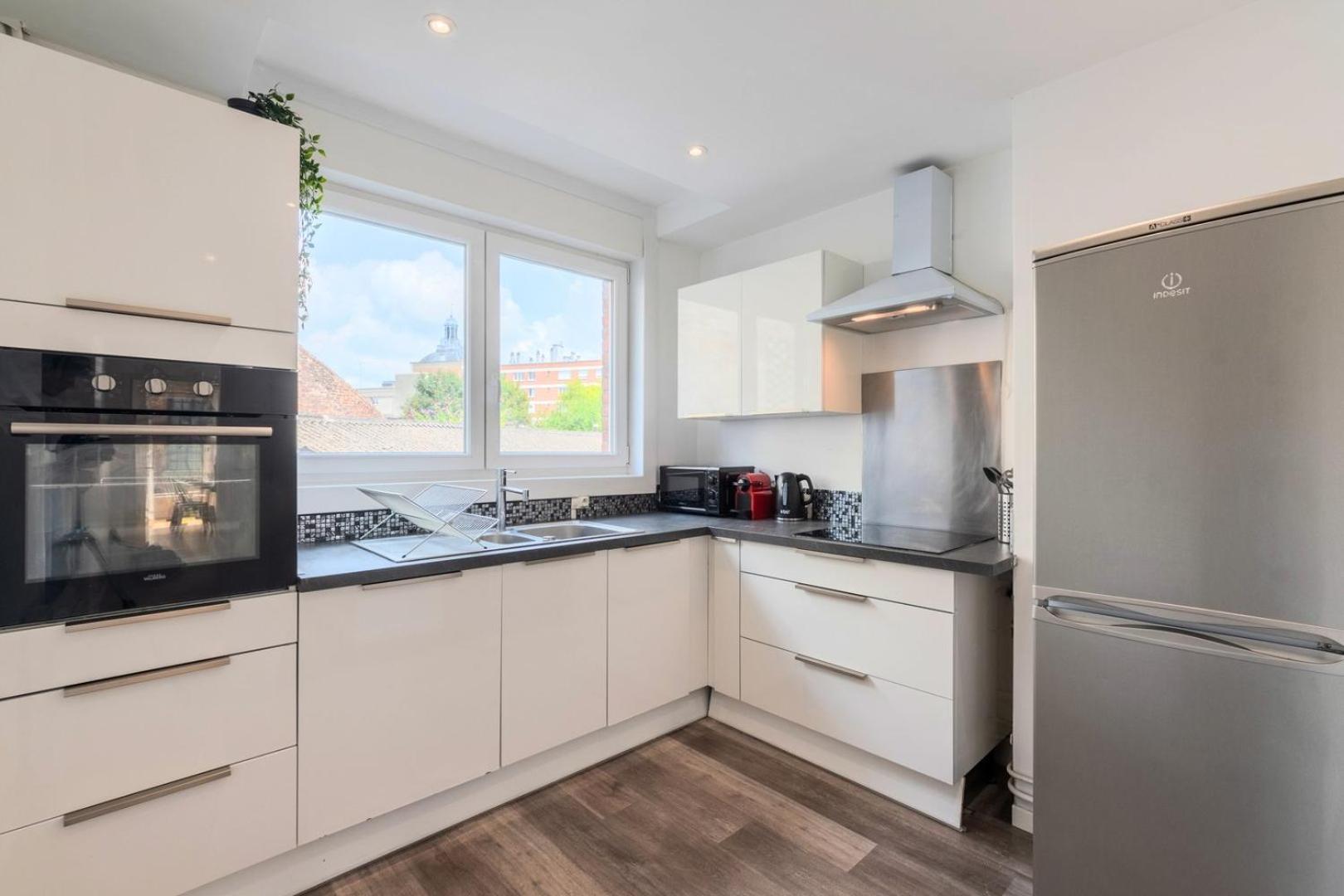 3 Chambres, Centre-ville Avec Parking Appartement *