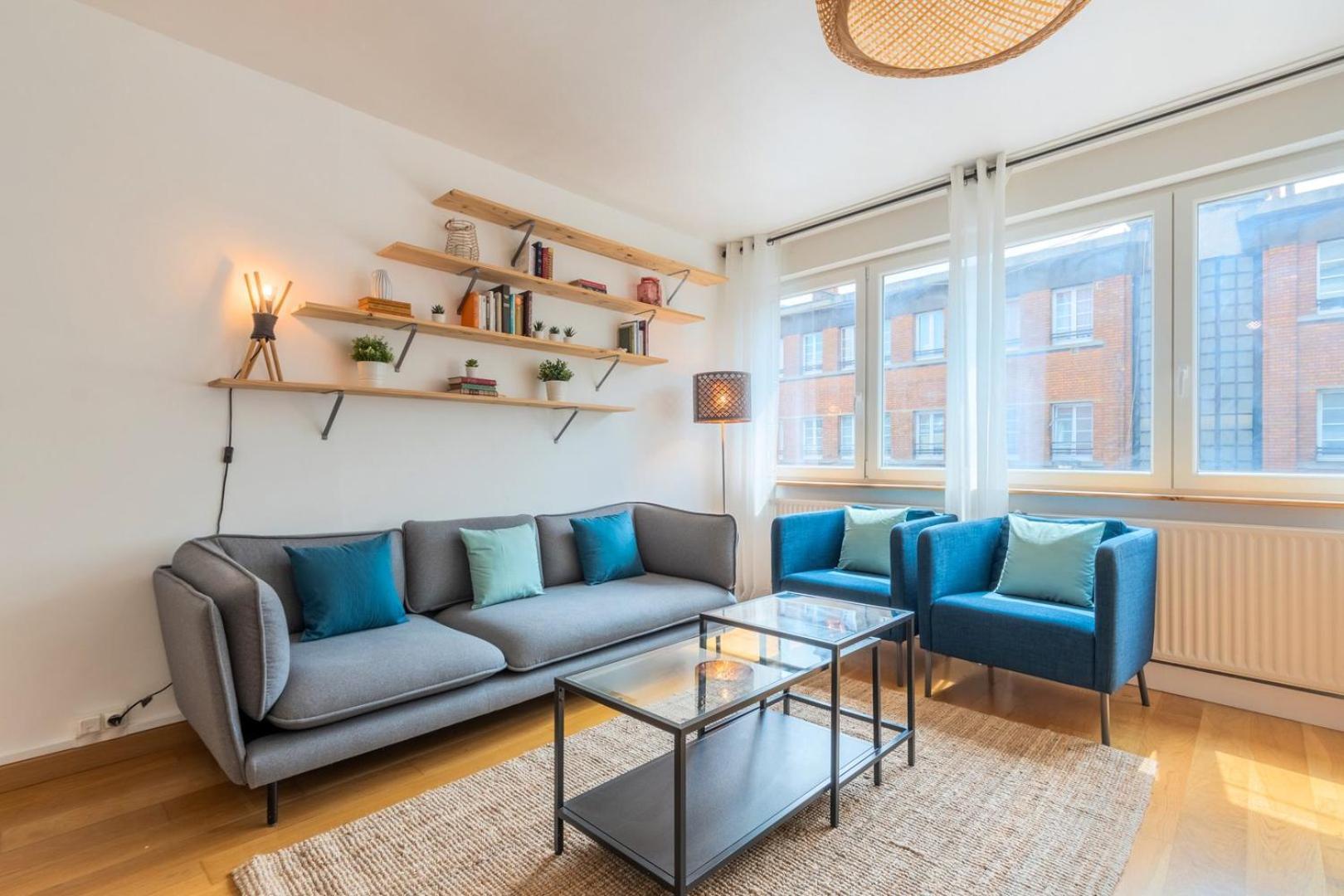 3 Chambres, Centre-ville Avec Parking Appartement